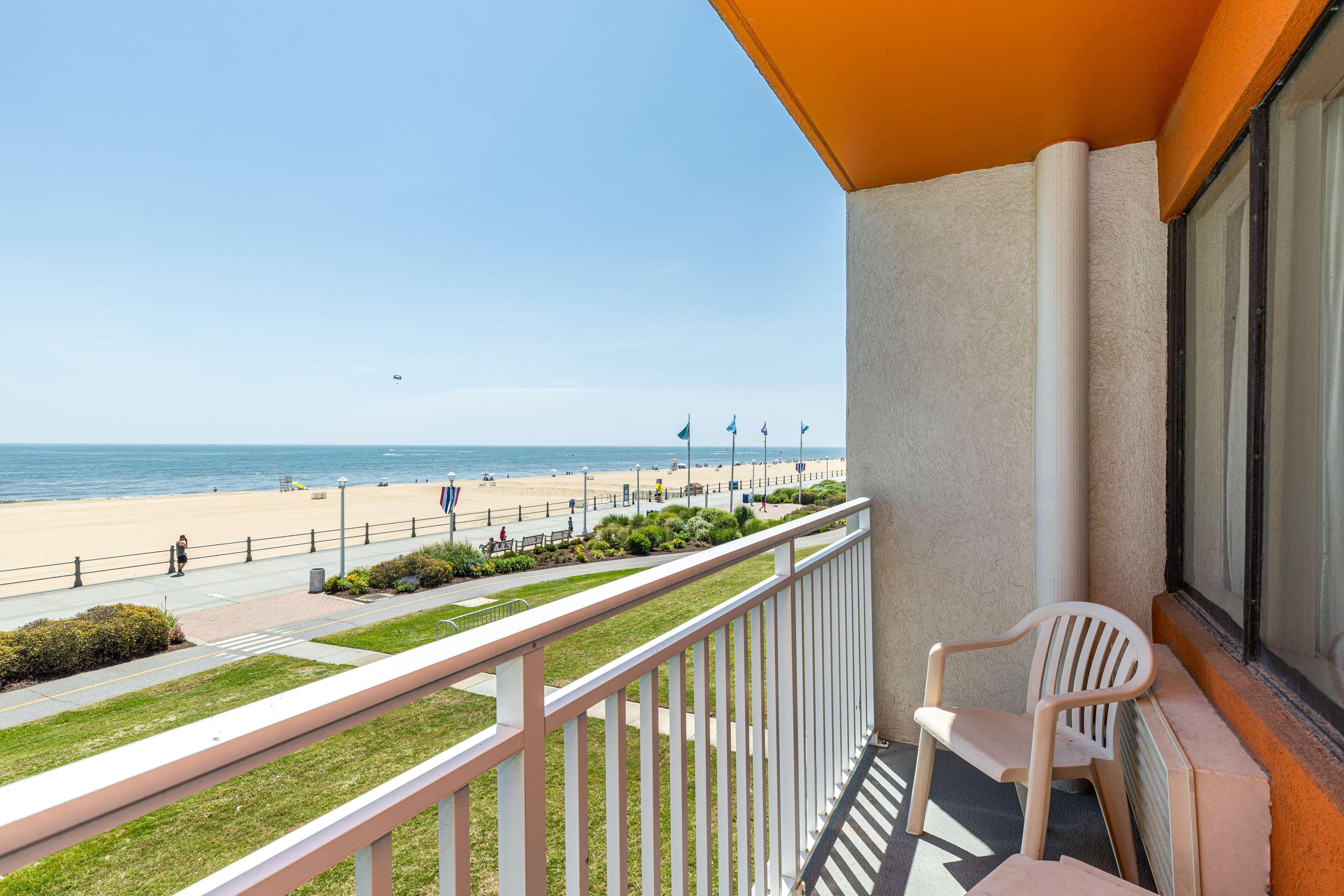 Sandcastle Resort Virginia Beach Exterior photo