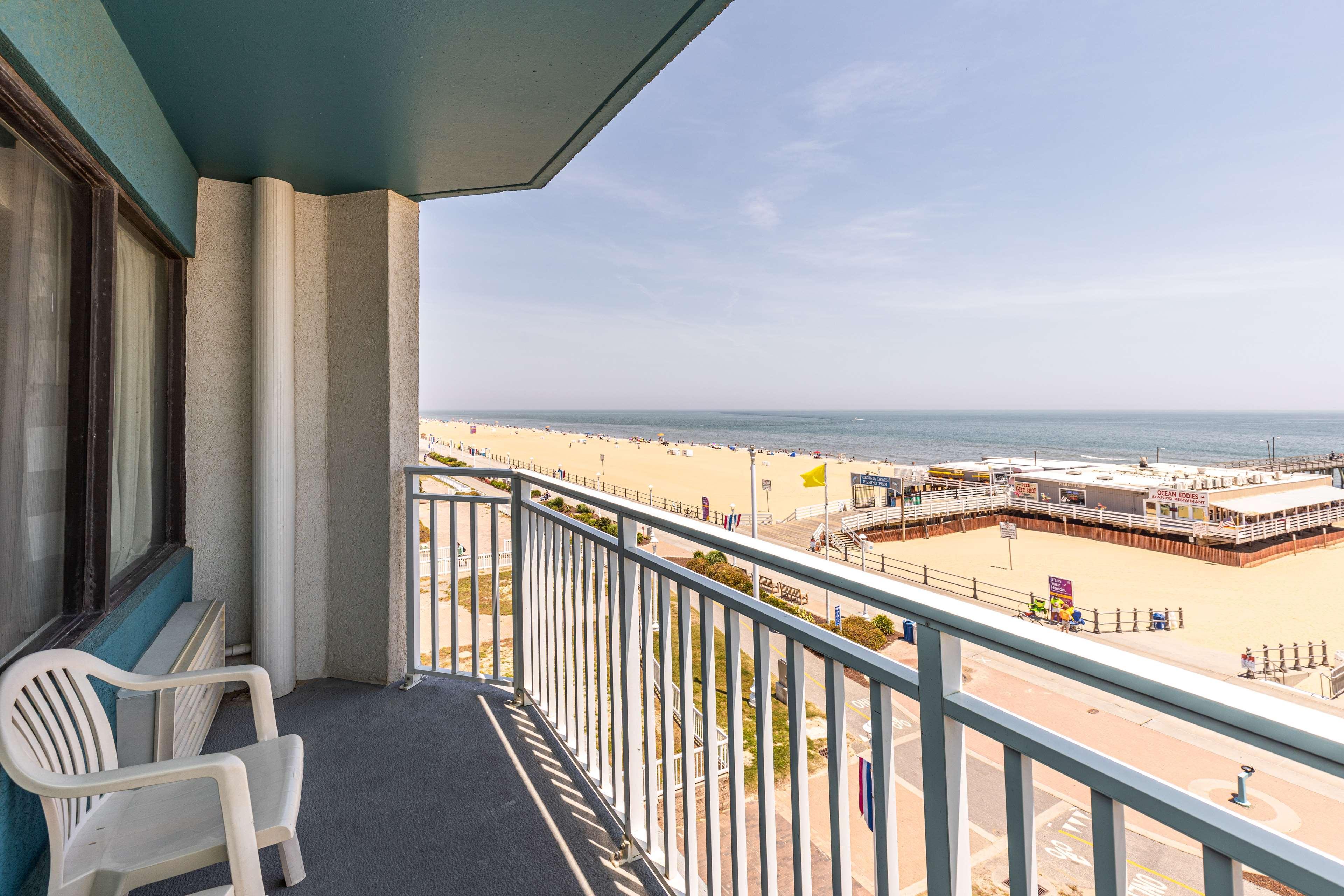 Sandcastle Resort Virginia Beach Exterior photo